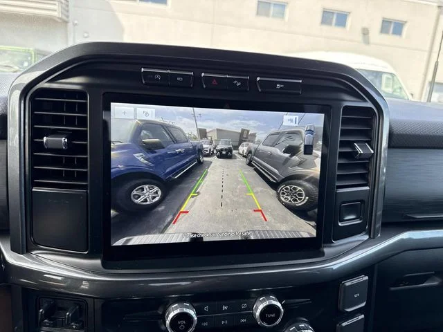 Used 2023 Silver Ford XLT image 23