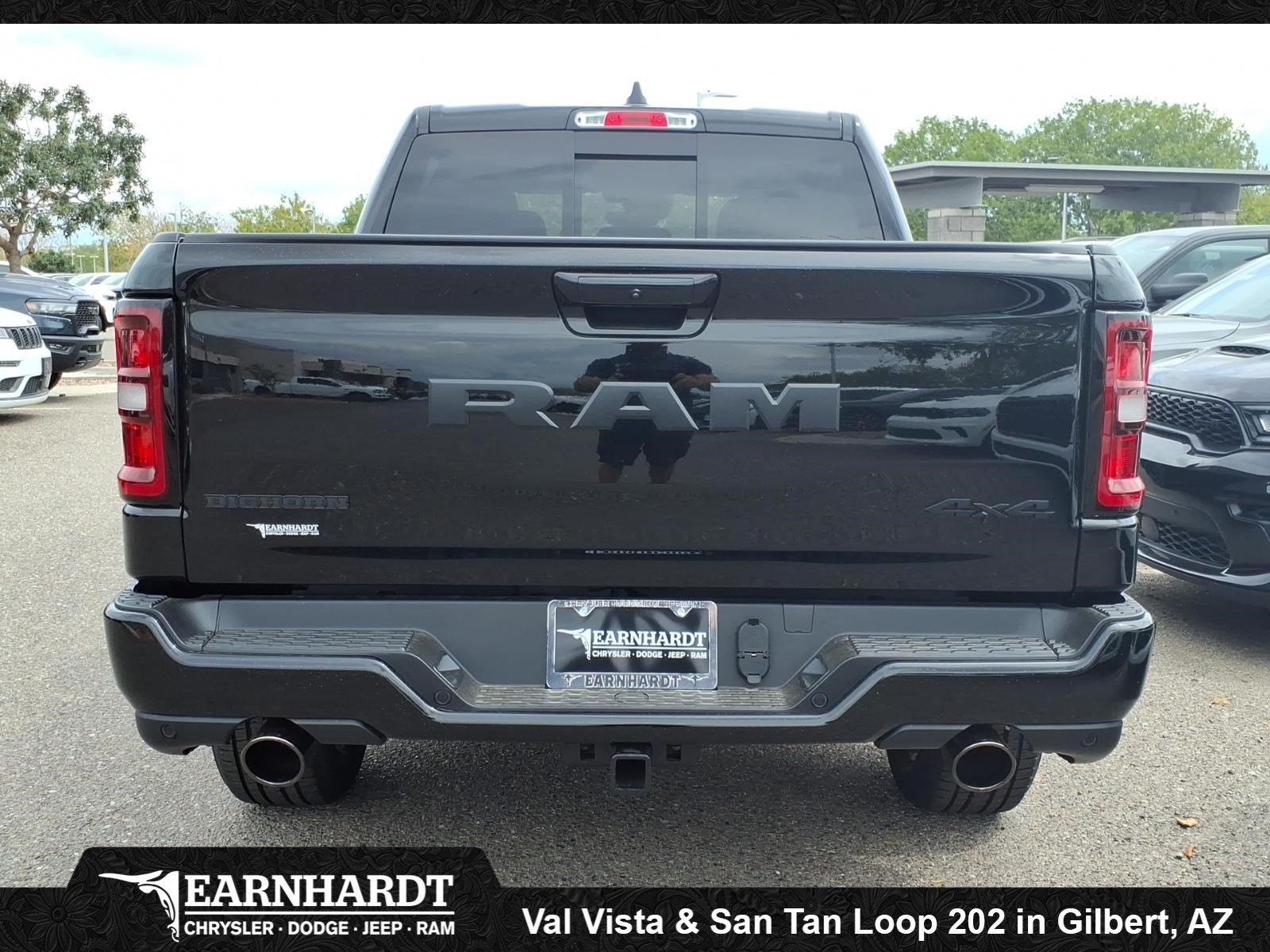 New 2027 Diamond Black Crystal Pearl-Coat Exterior Paint RAM Big Horn image 4