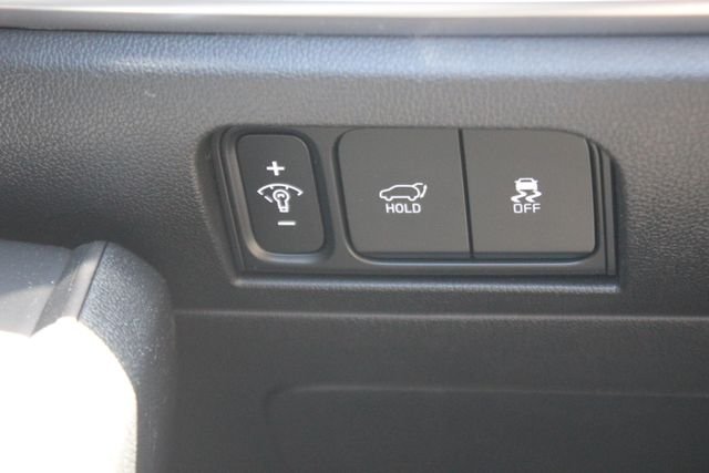 Used 2026 Black Kia EX image 18