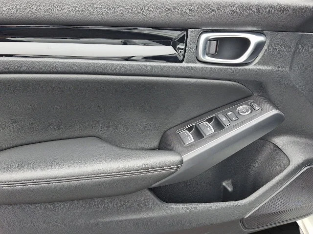 Used 2022  Honda Sport Touring image 11