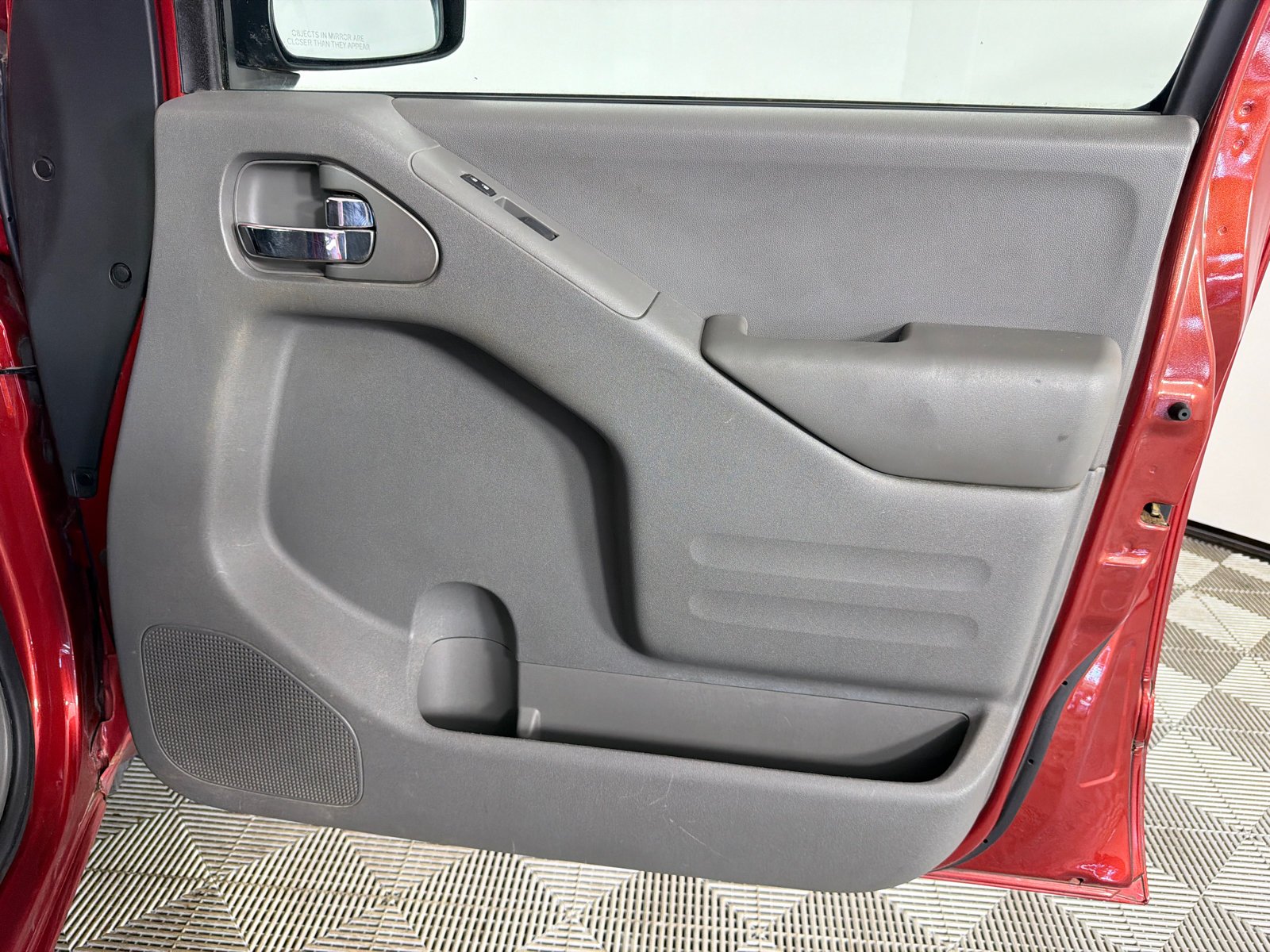 Used 2016 Cayenne Red [Red] Nissan SV image 14