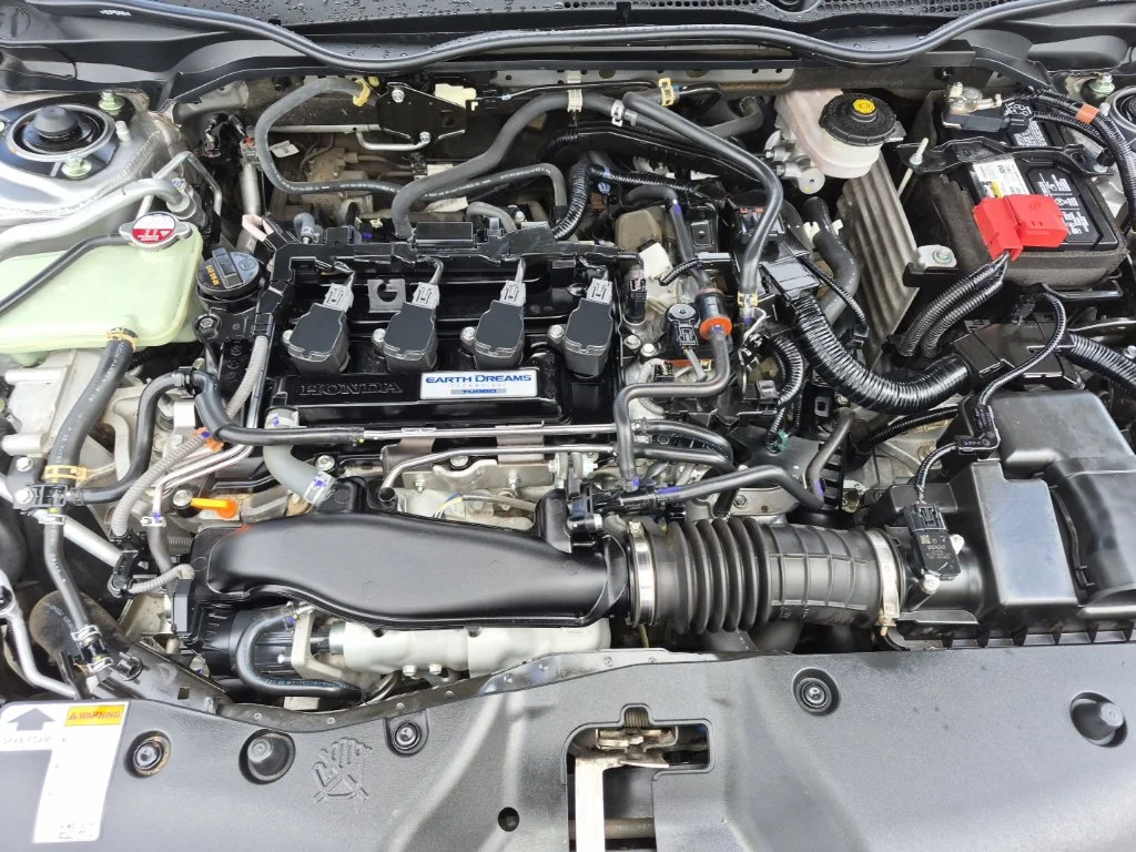 Used 2018 Silver Honda EX image 14