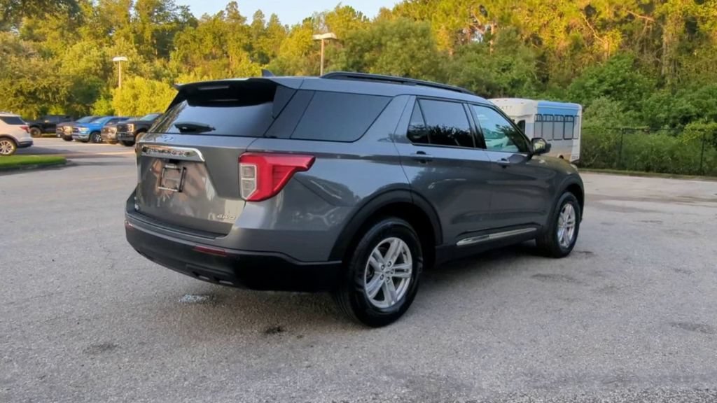 Used 2023 Carbonized Gray Metallic Ford XLT image 25