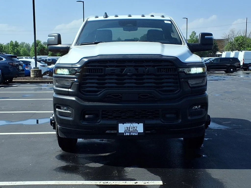 2025 RAM 3500 Chassis Tradesman - Photo 23