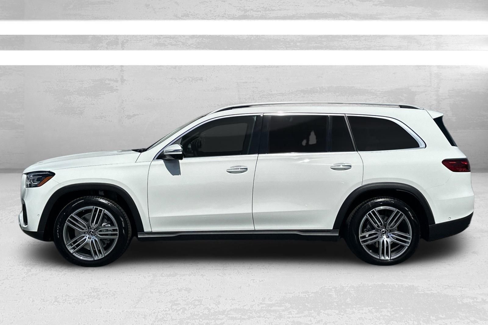 New 2026 White Mercedes-Benz GLS 450 image 7
