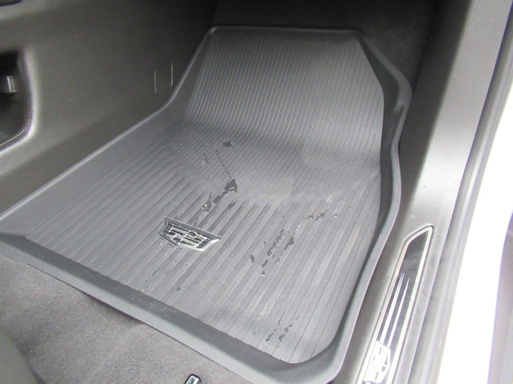 Used 2024 White Cadillac Sport image 34