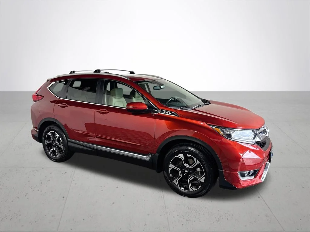 Certified Used 2019 Molten Lava Pearl Honda Touring image 5
