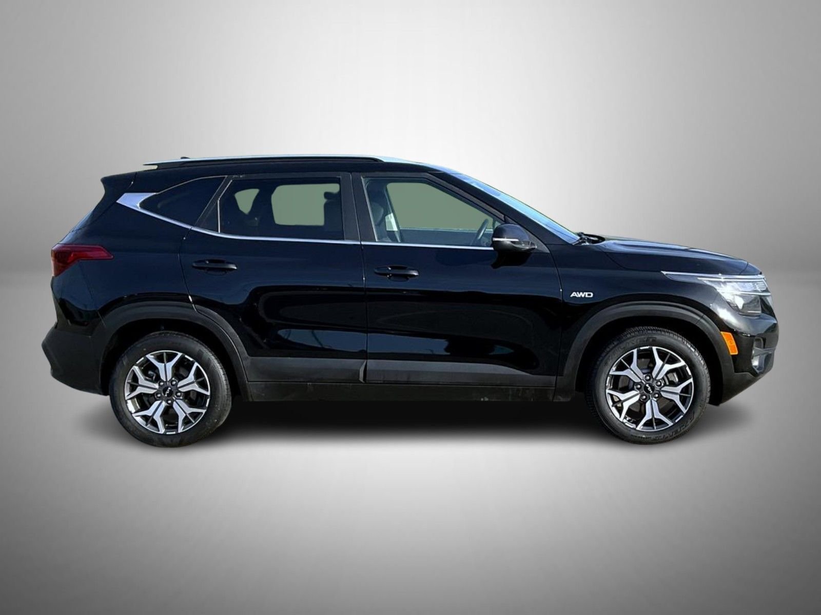 Used 2022 Black Kia EX image 4