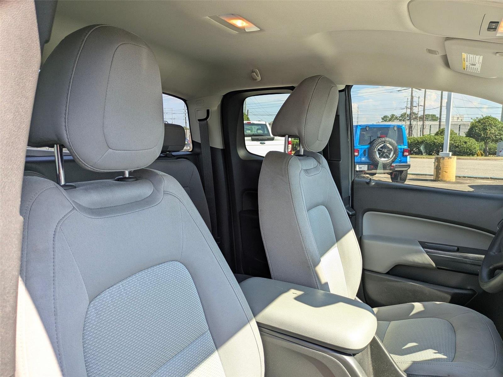 Used 2017 Summit White Chevrolet 2WD WT image 26