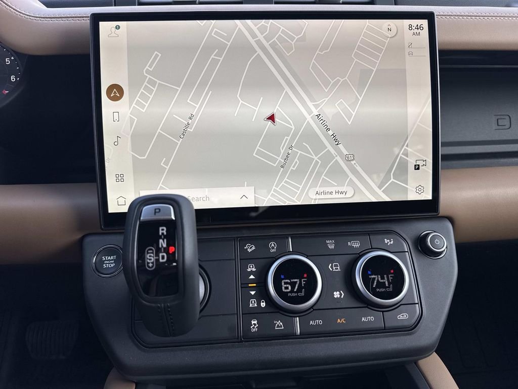 New 2026 Woolstone Green Land Rover X-Dynamic SE image 13