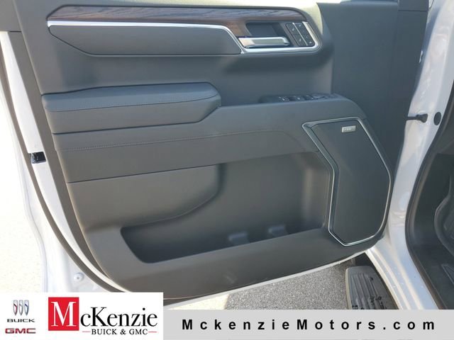2026 GMC Sierra 1500 SLT - Photo 8
