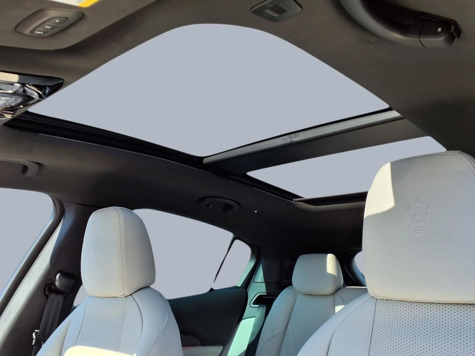 2026 Maserati Grecale Modena V6 - Photo 15
