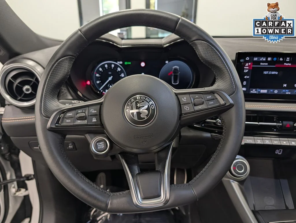 Used 2025 White Alfa Romeo  image 20
