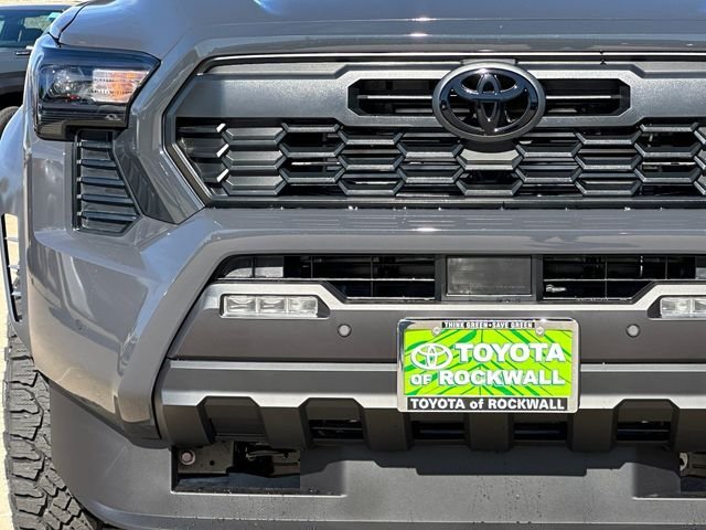 2026 Toyota Tacoma TRD Sport - Photo 8