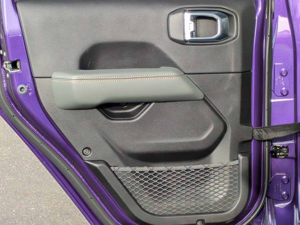 New 2026 Reign Exterior Paint Jeep Mojave image 25