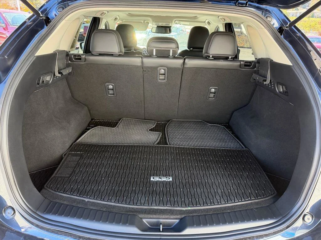 Used 2023 Blue Mazda 2.5 S Preferred Package image 29
