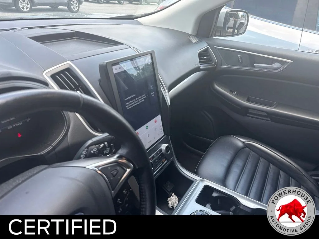 Used 2024 Silver Ford SEL image 17