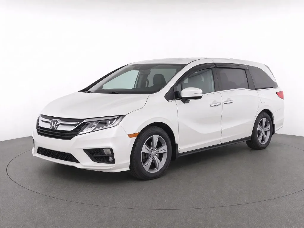 Used 2018  Honda EX-L image 2