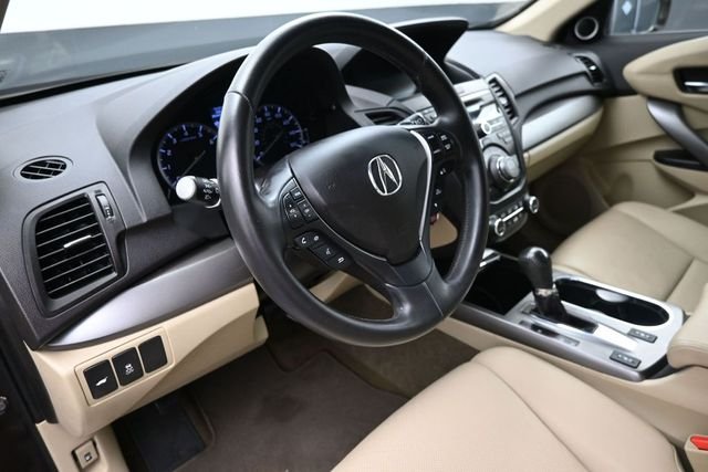 Used 2014 Graphite Luster Metallic Acura Technology Package image 18