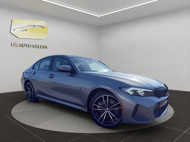 2023 BMW 3 Series 330e xDrive Sedan's photo