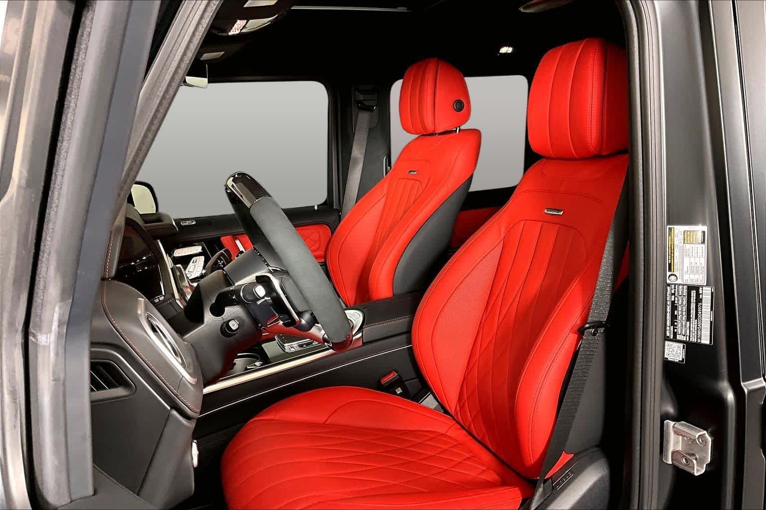 Used 2025 MANUFAKTUR Night Black magno Mercedes-Benz AMG® G 63 image 8