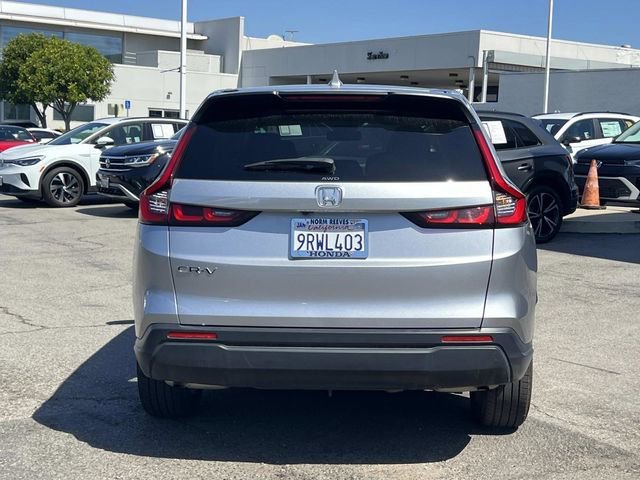 Certified Used 2025 Solar Silver Metallic Honda EX image 23