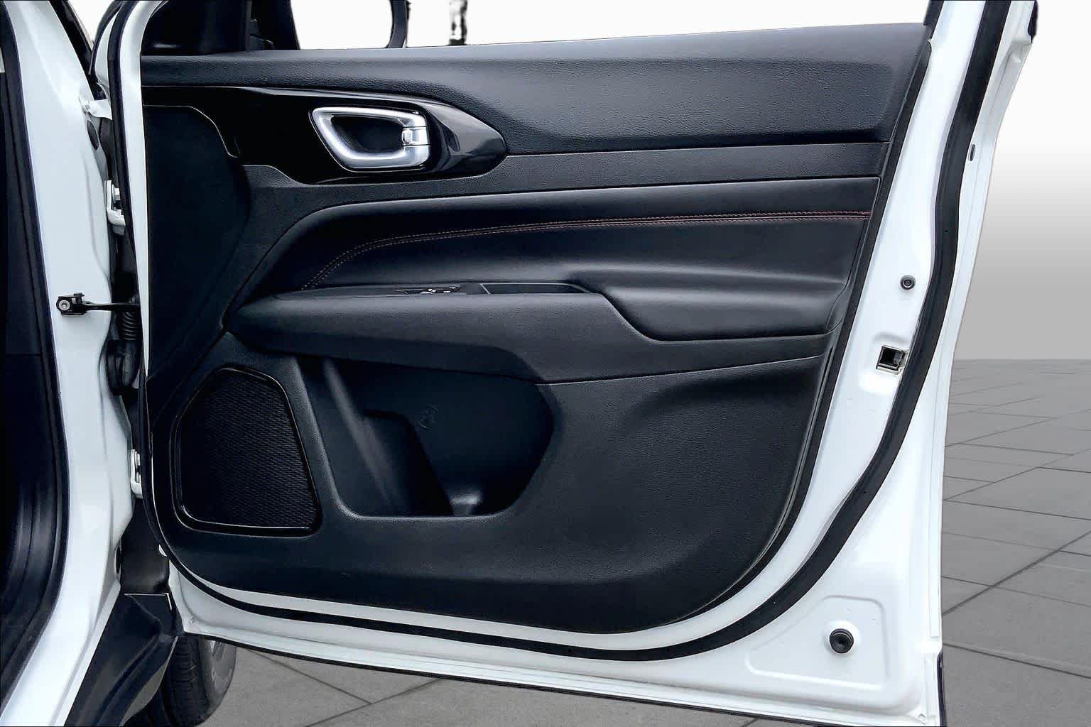Used 2022 Bright White Clearcoat Jeep Trailhawk image 23