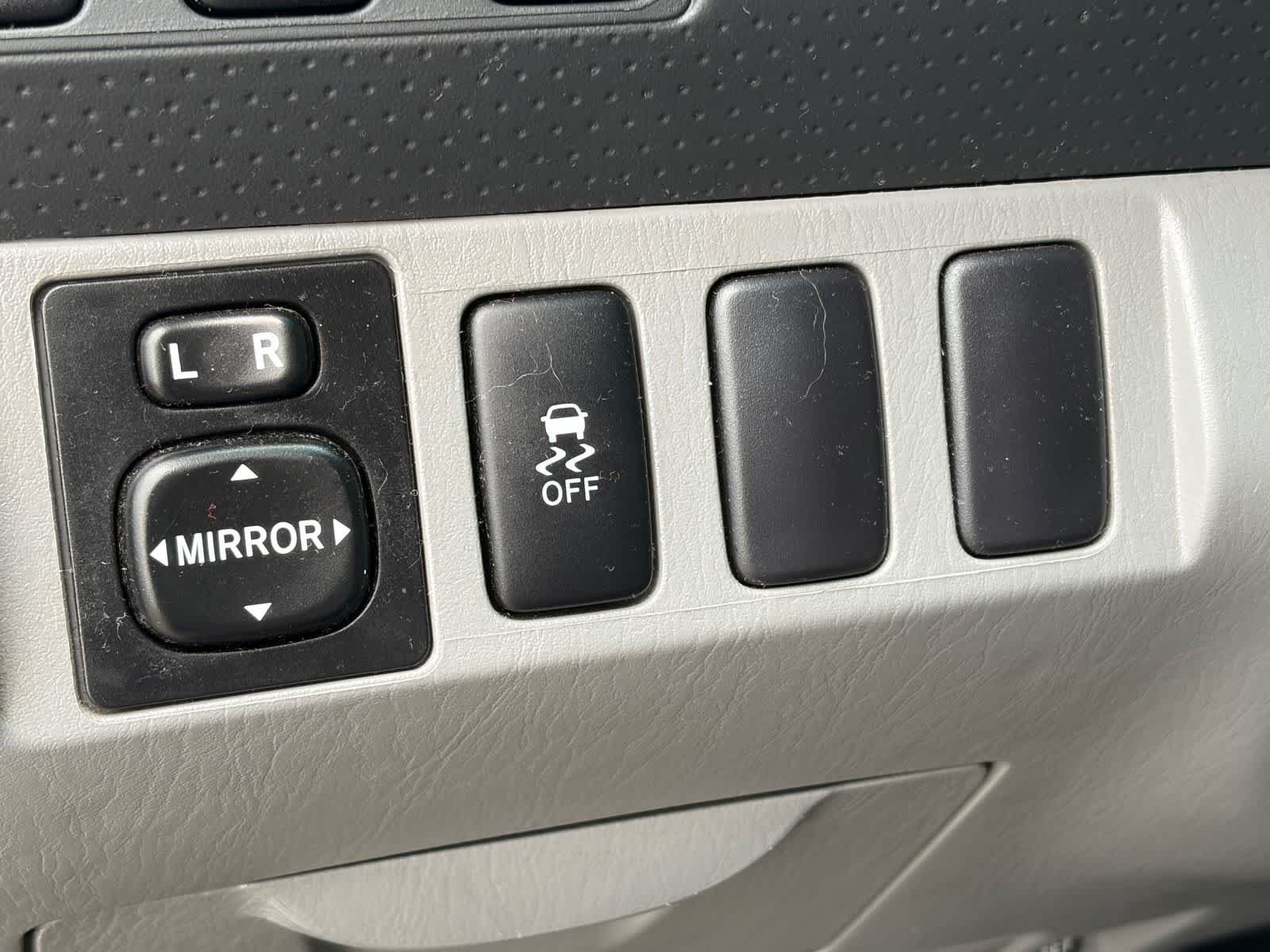 Used 2015 Super White Toyota PreRunner image 8