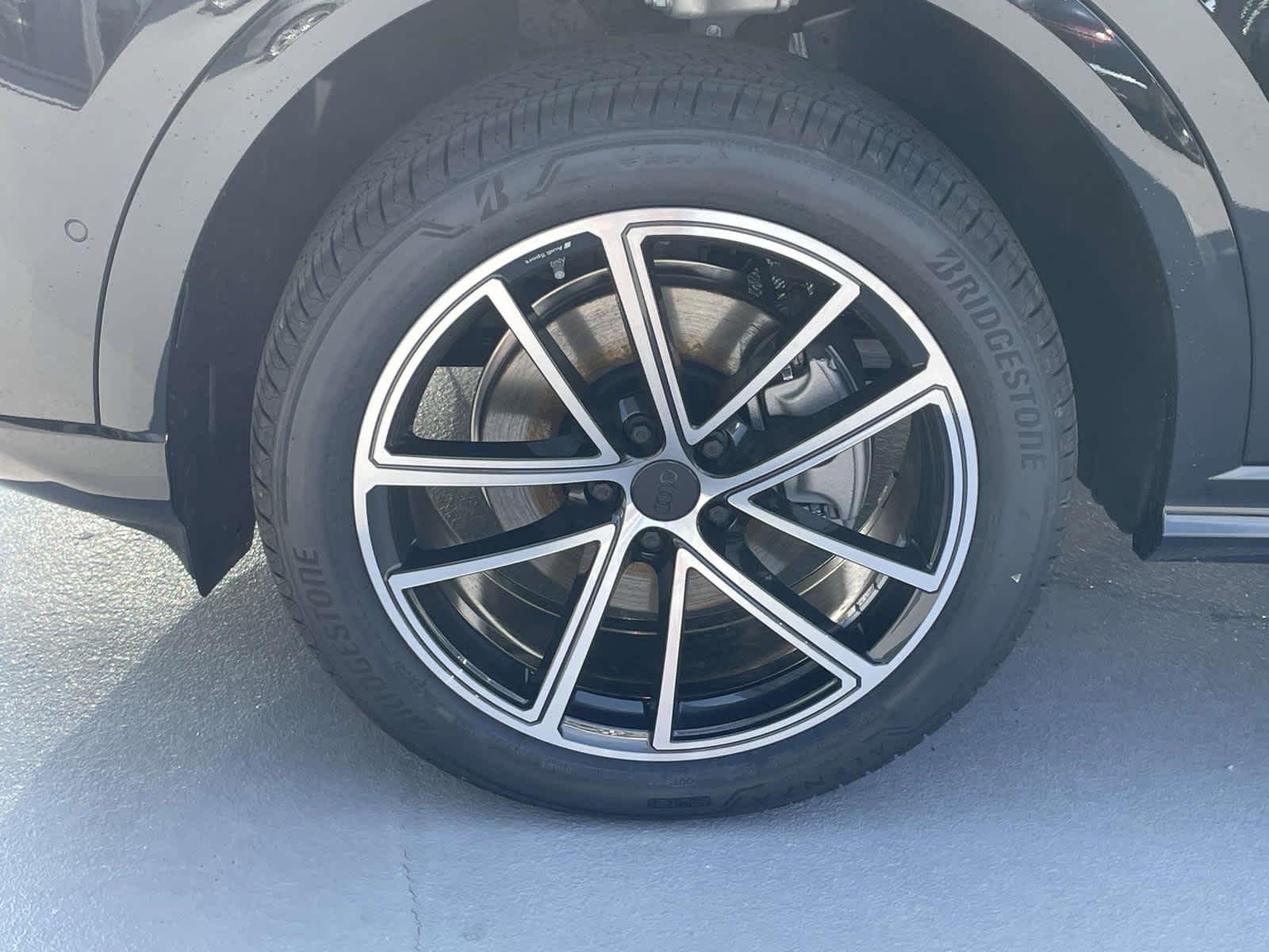 New 2026 0E0E/Black Audi Premium Plus image 14