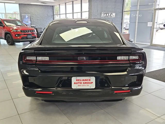 2026 Dodge Charger Daytona Scat Pack - Photo 6