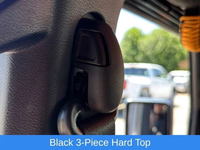 Used 2018 Gray Jeep Sahara 4x4 image 20