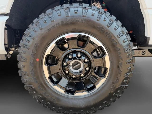 New 2026 Avalanche Ford F-250® Lariat® image 31