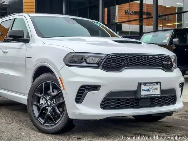 New 2026 White Knuckle Clear-Coat Exterior Paint Dodge GT Plus HEMI V8 image 2