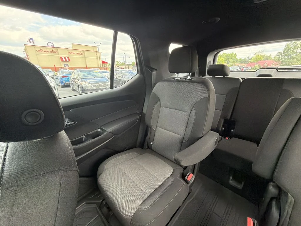Used 2023 Gray Chevrolet LT image 12