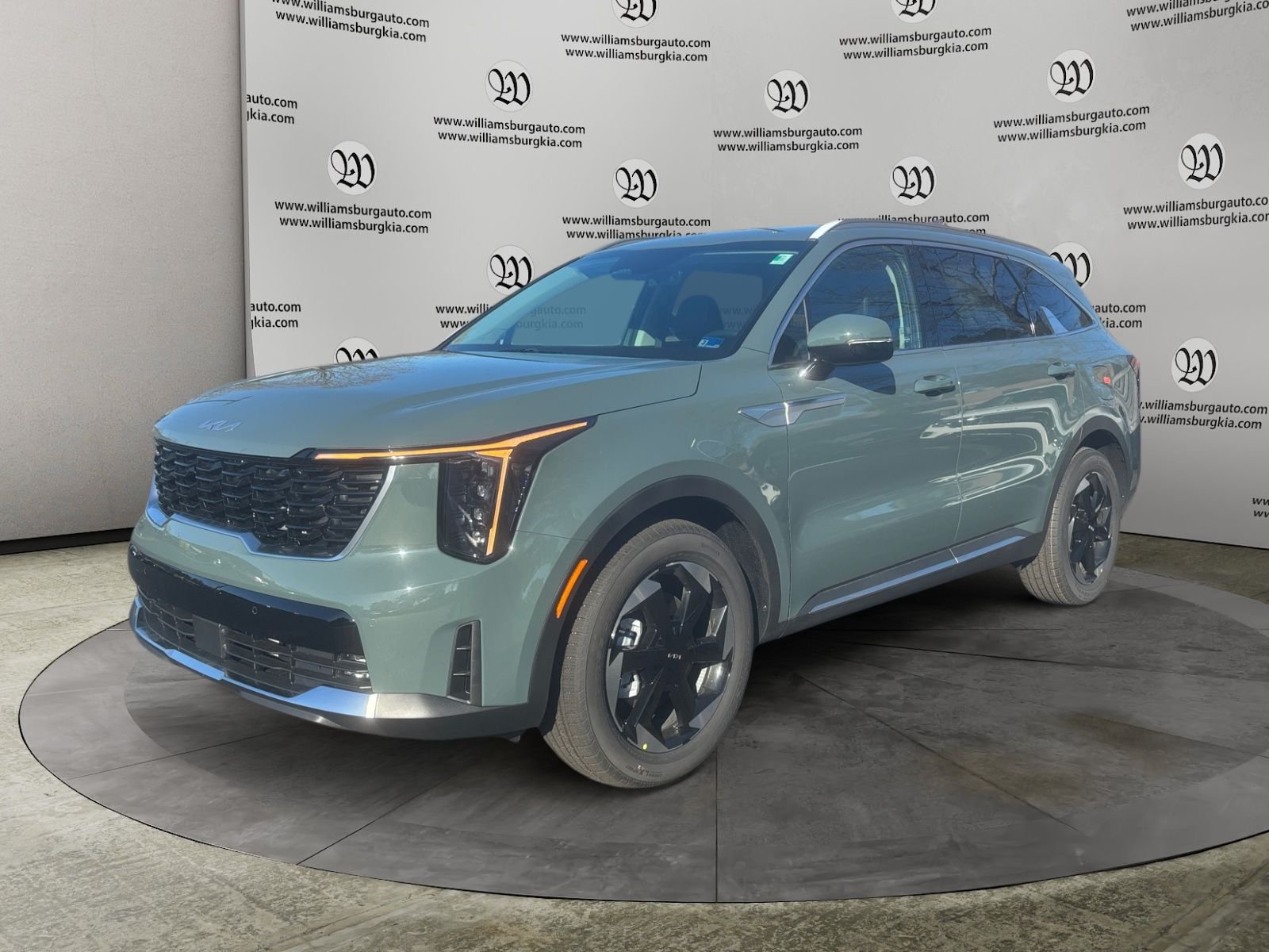 New 2026 Cityscape Green Kia EX image 1