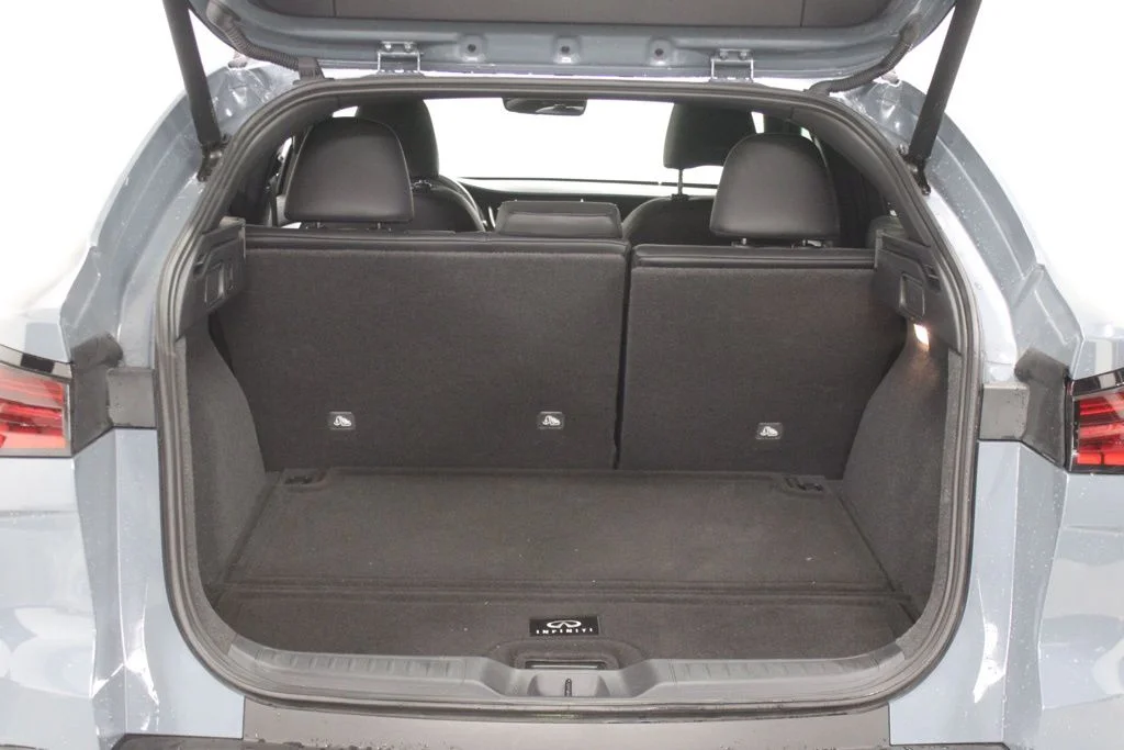 Certified Used 2025 Slate Gray INFINITI LUXE image 26