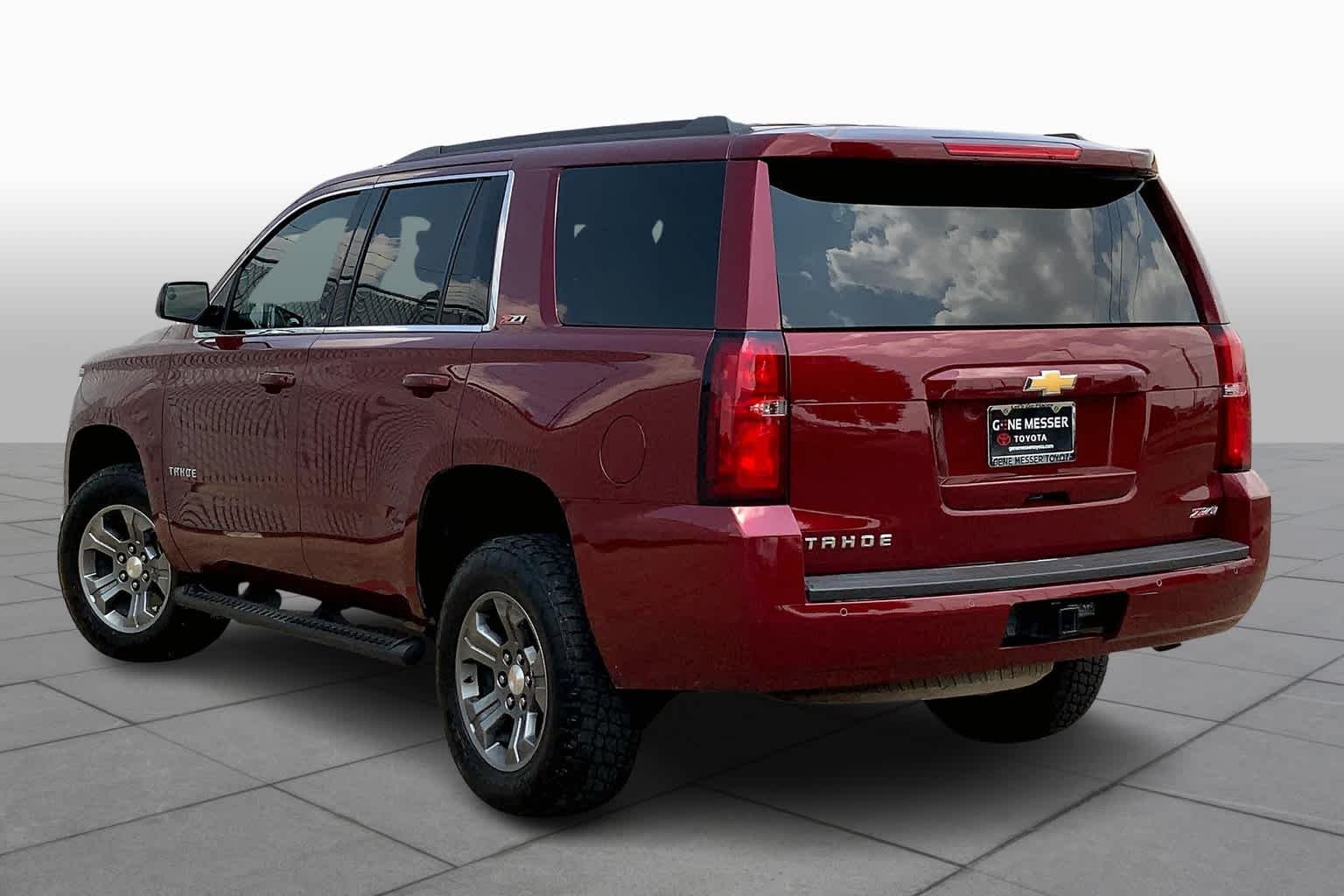 Used 2017 Siren Red Tintcoat Chevrolet LT image 12