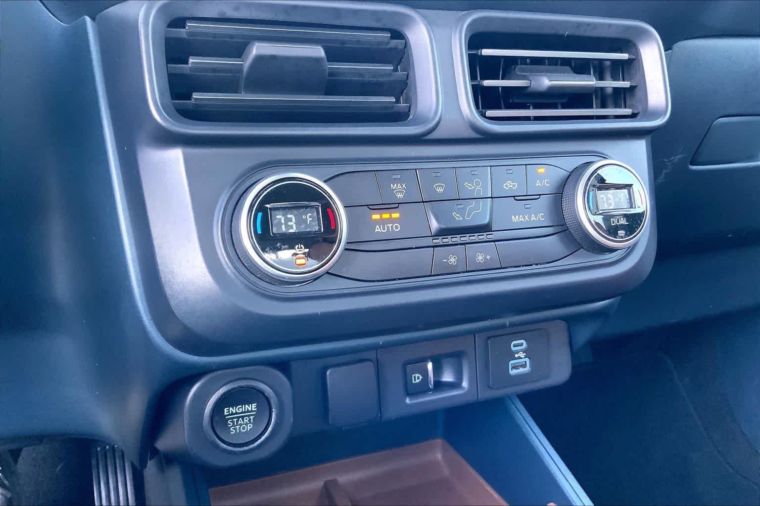 Used 2022 Shadow Black Ford Lariat image 32