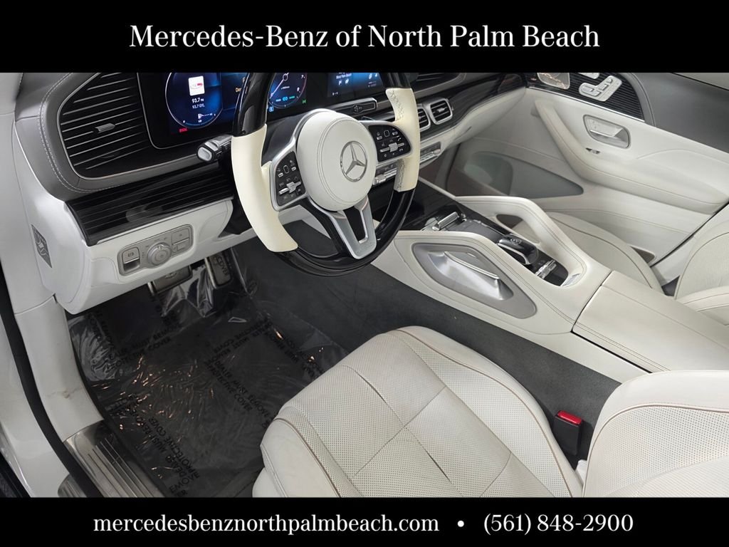 Used 2022 White Mercedes-Benz Maybach GLS 600 image 10