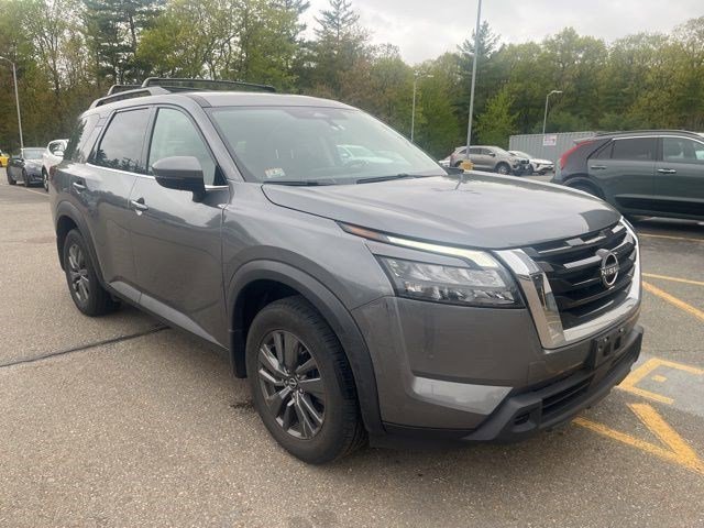 2023 Nissan Pathfinder SV 4WD's photo