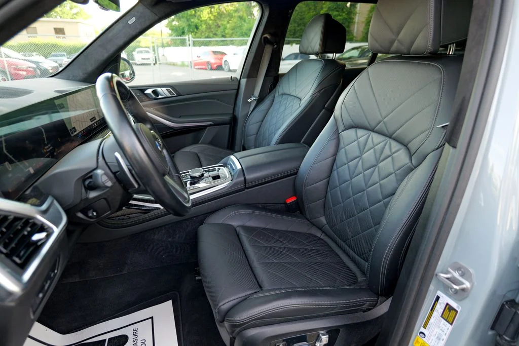 Used 2024 Brooklyn Gray Metallic BMW xDrive40i image 23