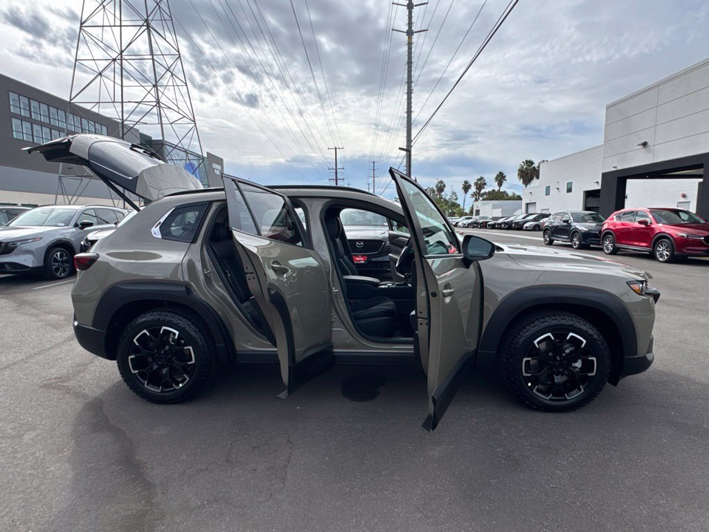 New 2026 Zircon Sand Metallic Mazda 2.5 S Meridian Edition AWD image 31