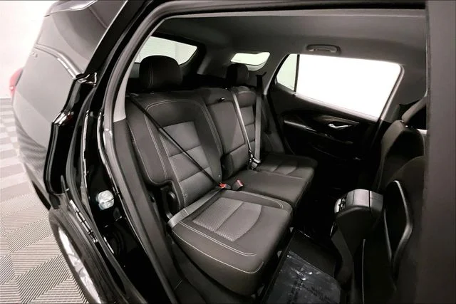 Used 2023 Ebony Twilight Metallic GMC SLE image 25
