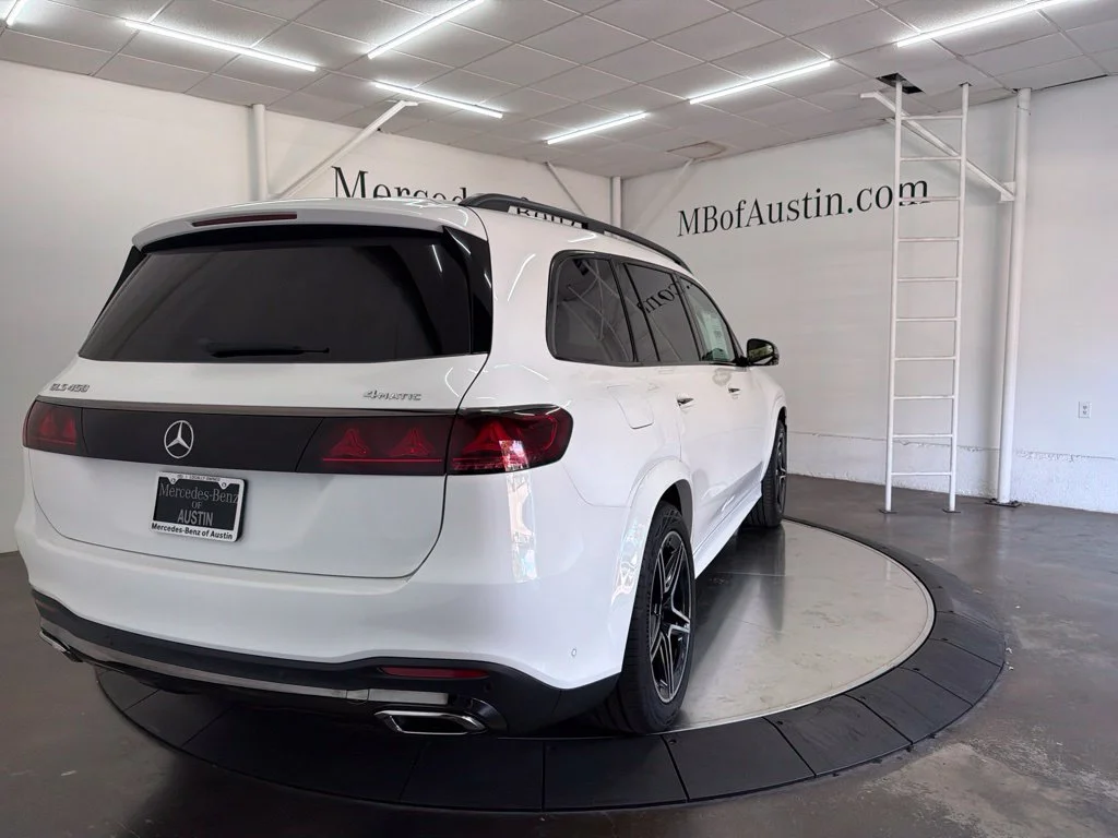 New 2027 White Mercedes-Benz GLS 450 image 7