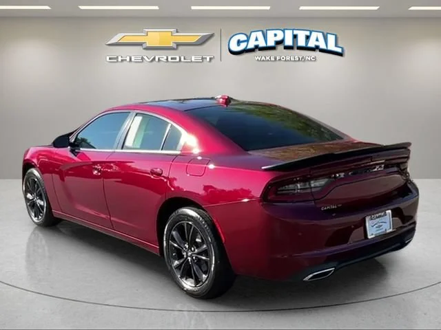 Used 2023 Red Dodge SXT AWD image 3