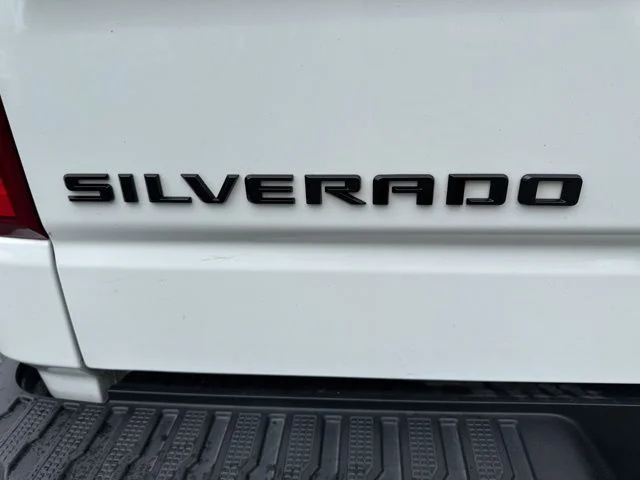 Used 2021 White Chevrolet LT Trail Boss image 13