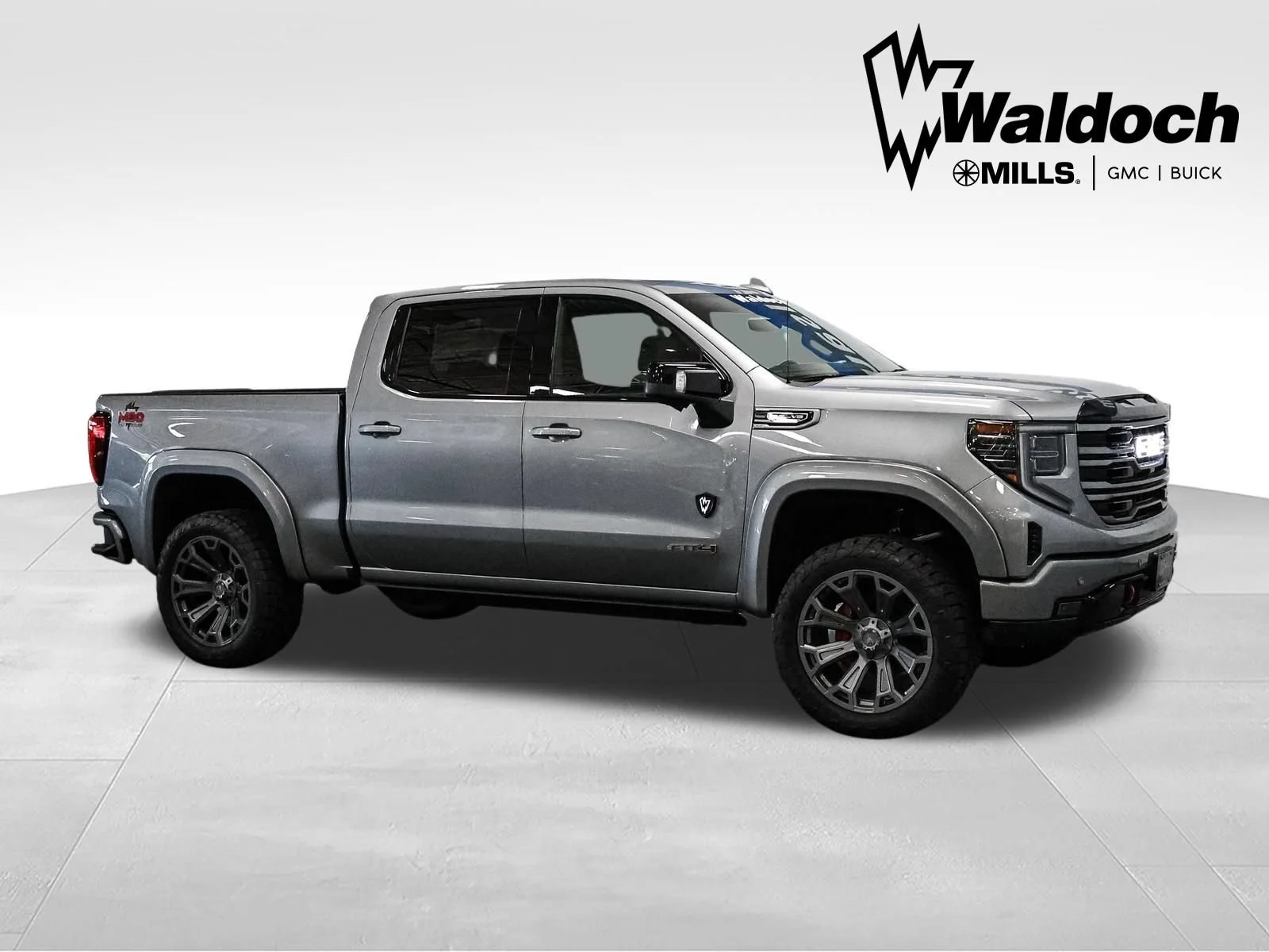 2026 GMC Sierra 1500 AT4 - Photo 10