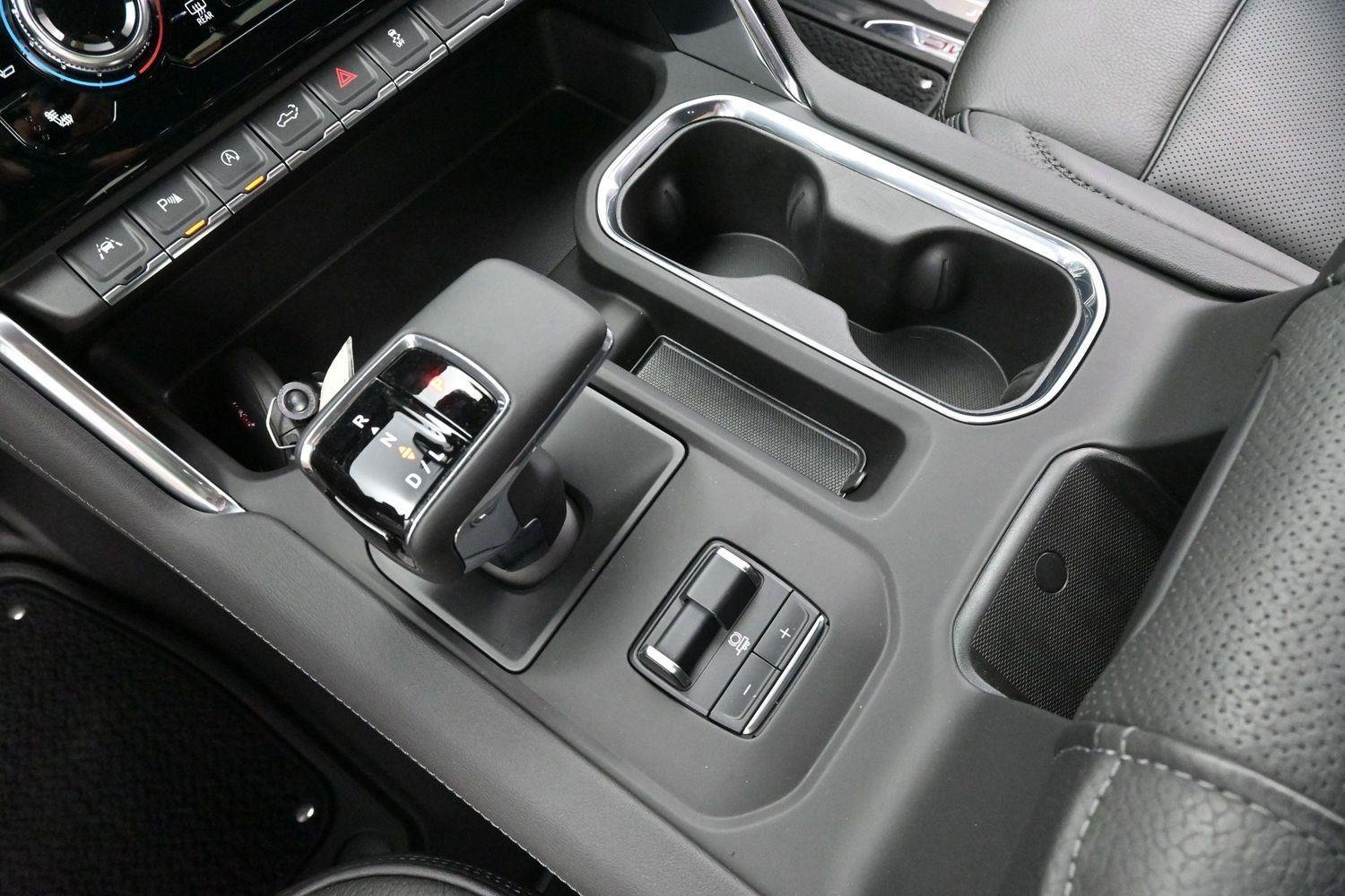 Used 2025 Onyx Black GMC Denali image 26