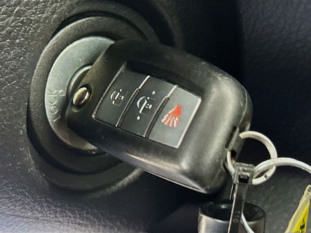 Used 2018 Magnetic Black Nissan S image 20