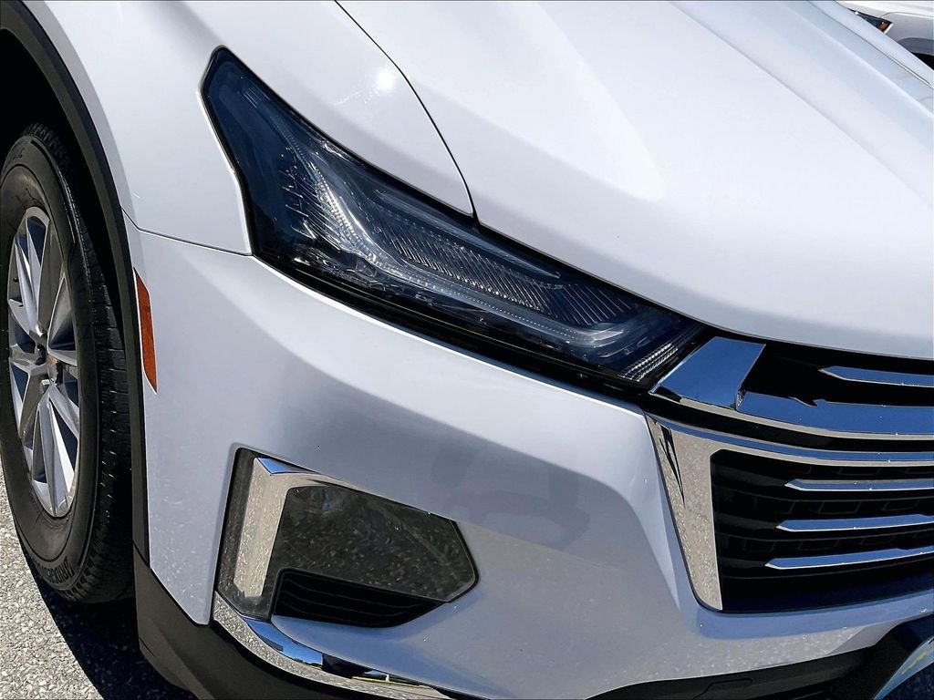 Used 2023 White Chevrolet LT image 33